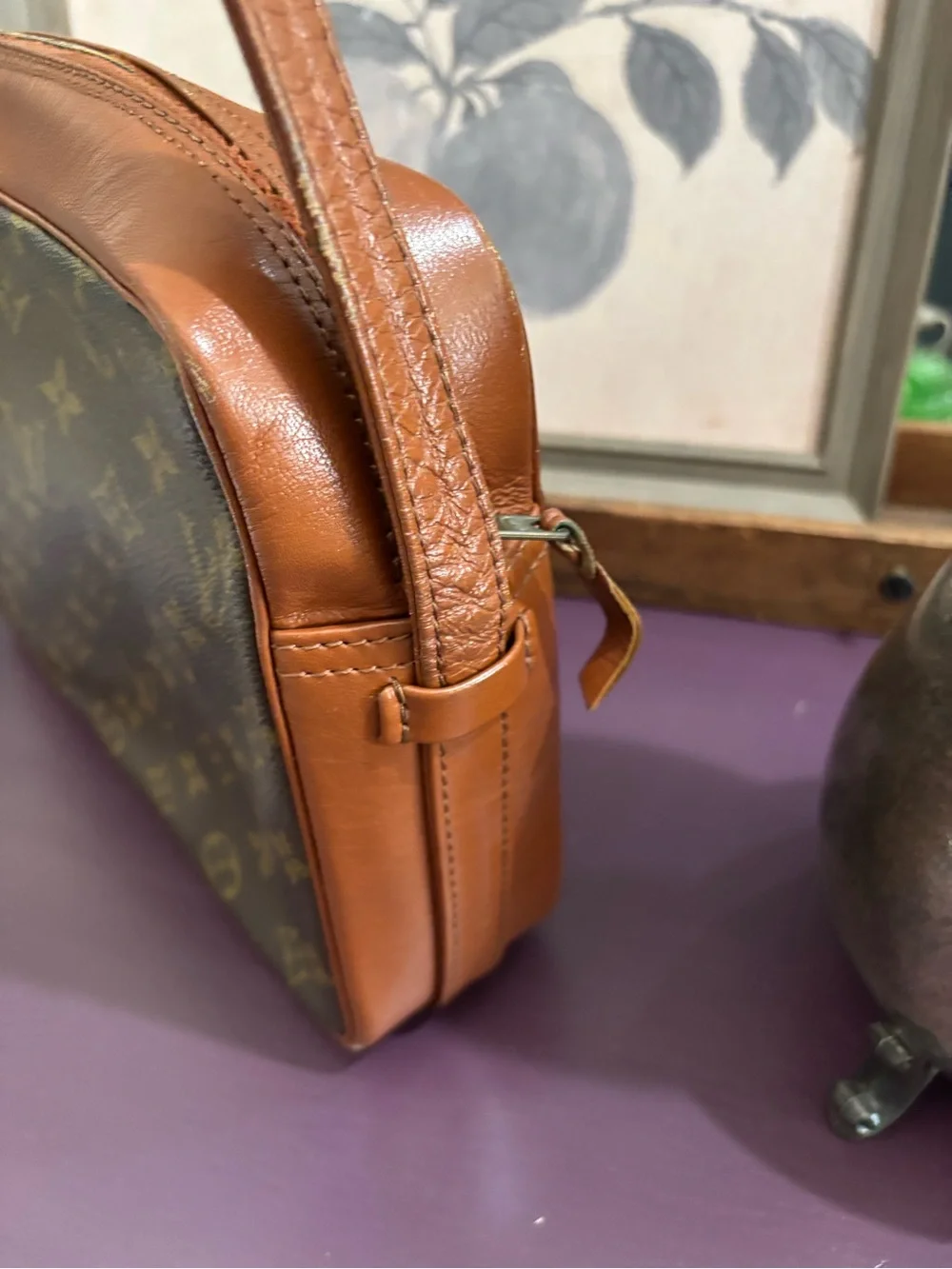 Louis Vuitton vintage Sac Bandouliere crossbody with classic monogram canvas.